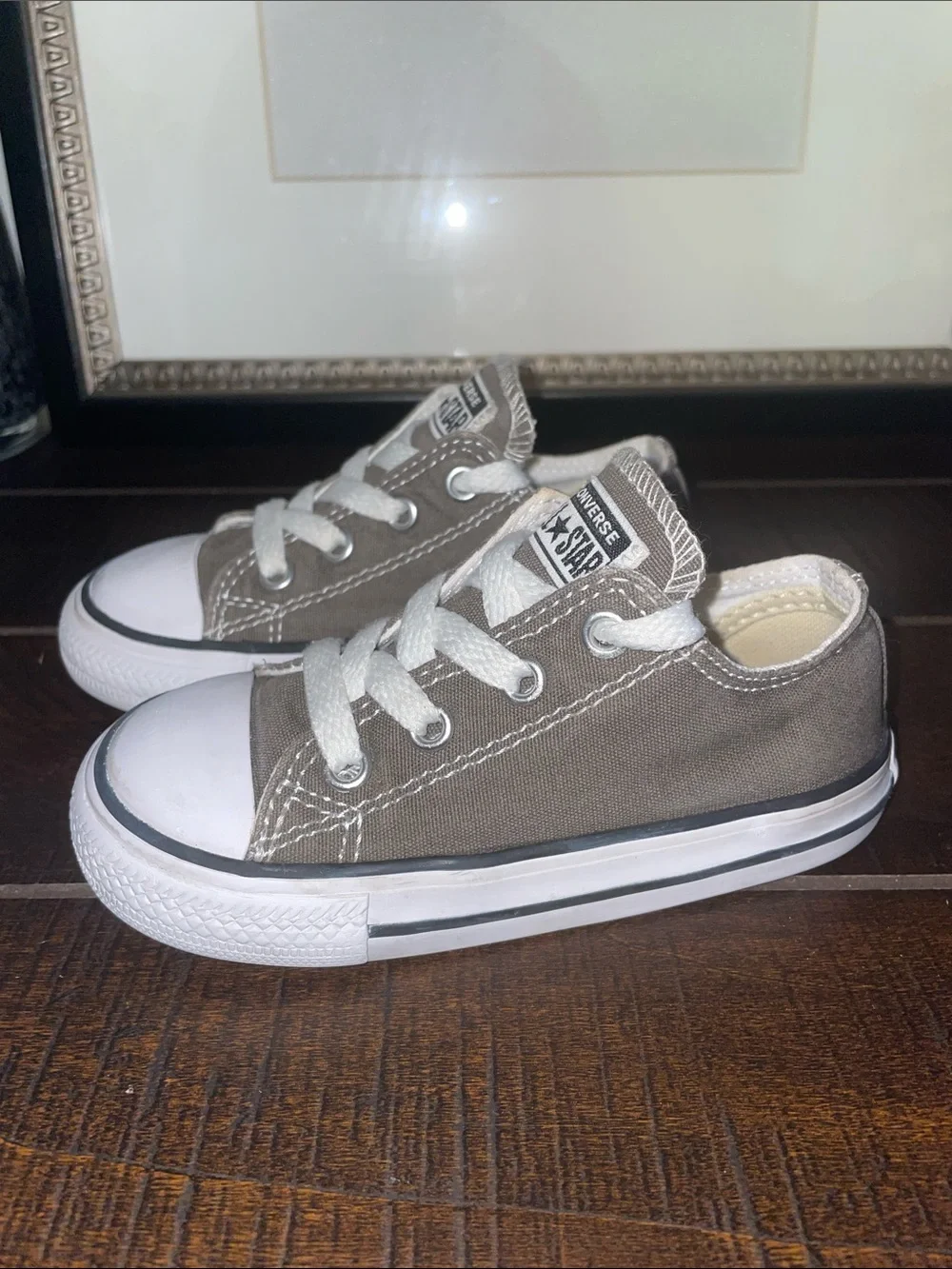 Converse All Star Chuck Taylor Low Top Sneakers Baby Unisex Size 7 Like New